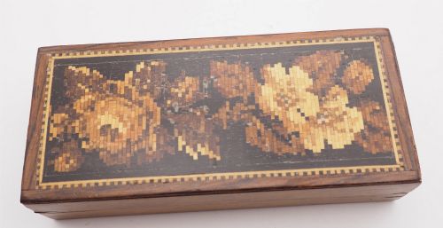 SMALL SIZE TUNBRIDGE WARE ROSEWOOD BOX - ADDITIONAL PHOTO 2