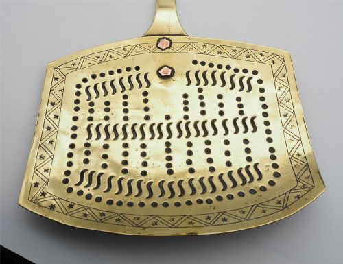 FINE QUALITY VICTORIAN BRASS CREAM SKIMMER - ADDITIONAL PHOTO 1
