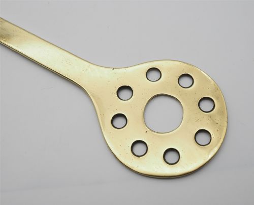 FINE QUALITY VICTORIAN BRASS CREAM SKIMMER - ADDITIONAL PHOTO 2