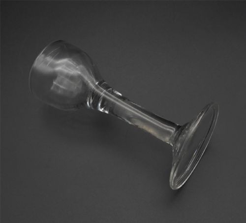 MID 18TH CENTURY CORDIAL WINE GLASS - ADDITIONAL PHOTO 2