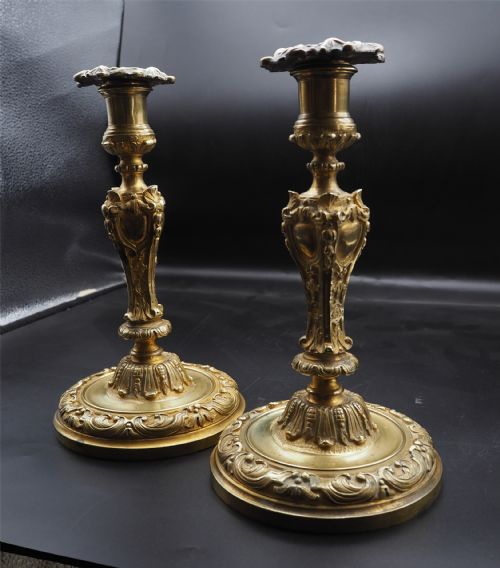 GOOD PAIR OF FRENCH ORMULU CANDLESTICKS - ADDITIONAL PHOTO 1