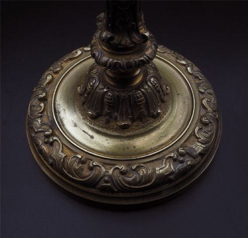 GOOD PAIR OF FRENCH ORMULU CANDLESTICKS - ADDITIONAL PHOTO 3