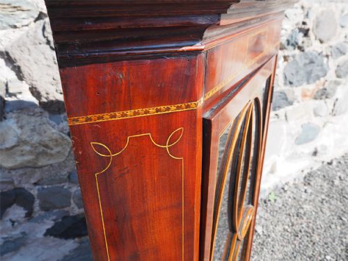 SUPERB GEORGIAN SCOTTISH CORNER CABINET - ADDITIONAL PHOTO 4