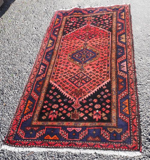 GOOD ANTIQUE PERSIAN THICK PILE WOOL RUG - ADDITIONAL PHOTO 1