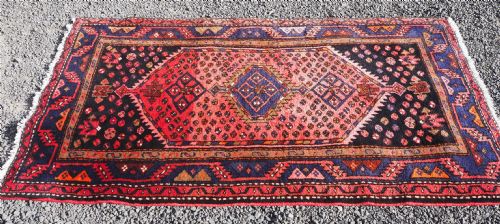 GOOD ANTIQUE PERSIAN THICK PILE WOOL RUG - ADDITIONAL PHOTO 2