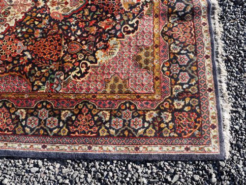 ANTIQUE PERSIAN QASHQAI WOOL RUG - ADDITIONAL PHOTO 3