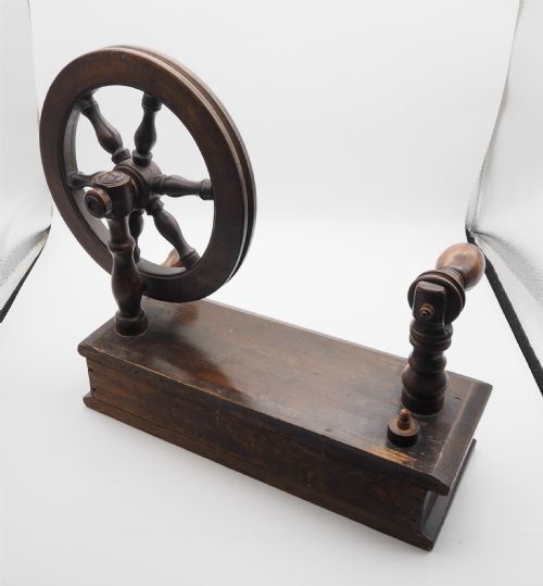 18TH CENTURY GEORGIAN BOBBIN WINDER - ADDITIONAL PHOTO 1