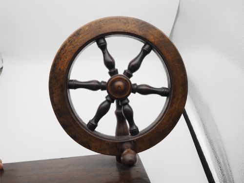 18TH CENTURY GEORGIAN BOBBIN WINDER - ADDITIONAL PHOTO 2