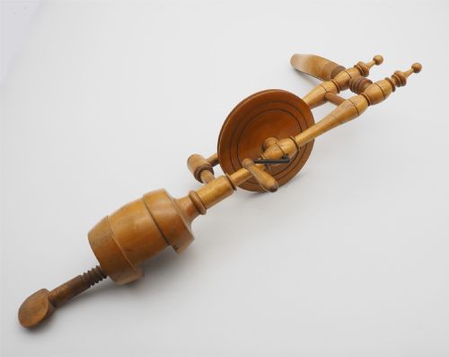 FINE ANTIQUE FRUITWOOD LACE BOBBIN WINDER - ADDITIONAL PHOTO 1