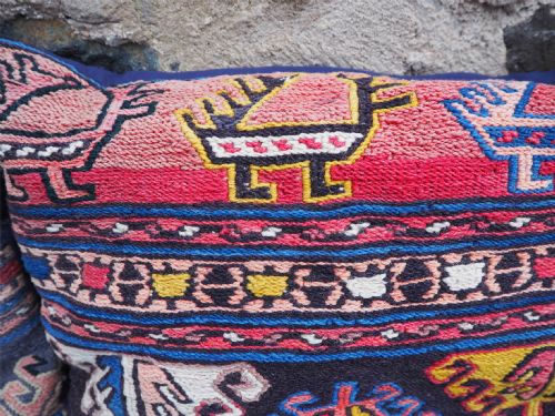 GOOD PAIR OF VINTAGE CARPET CUSHIONS - ADDITIONAL PHOTO 3