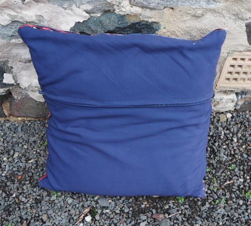 GOOD PAIR OF VINTAGE CARPET CUSHIONS - ADDITIONAL PHOTO 4