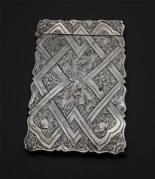 GOOD VICTORIAN STERLING SILVER CARD CASE - ADDITIONAL PHOTO 1