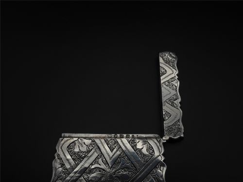GOOD VICTORIAN STERLING SILVER CARD CASE - ADDITIONAL PHOTO 4