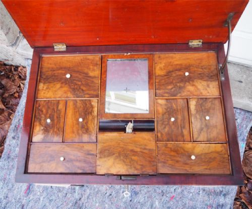 FLAME MAHOGANY LADIES DRESSING TABLE - ADDITIONAL PHOTO 6