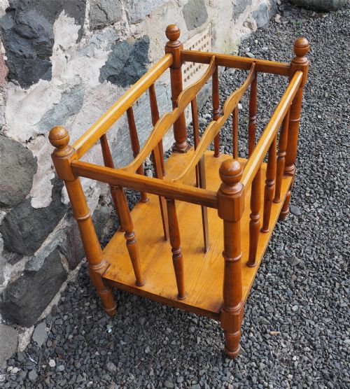 19TH CENTURY FRUITWOOD MAGAZINE HOLDER - ADDITIONAL PHOTO 2