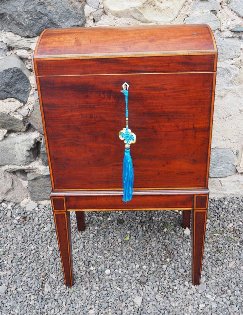 GEORGIAN SHERATON MAHOGANY WINE BOX - ADDITIONAL PHOTO 1