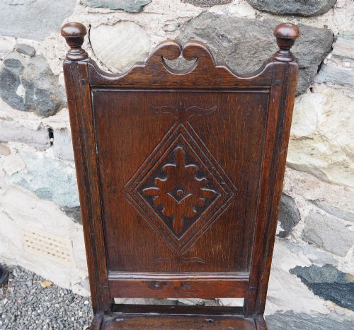 PAIR 17TH CENTURY OAK HALL CHAIRS - ADDITIONAL PHOTO 3