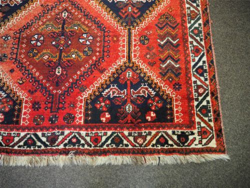 PLEASING ANTIQUE PERSIAN WOOL CARPET - ADDITIONAL PHOTO 1