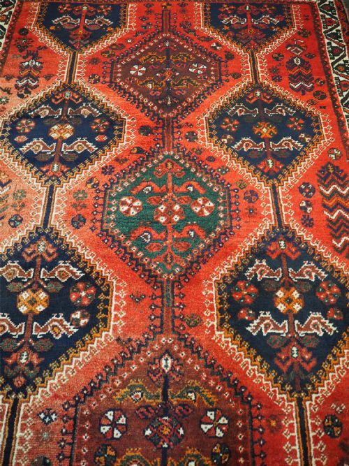 PLEASING ANTIQUE PERSIAN WOOL CARPET - ADDITIONAL PHOTO 4