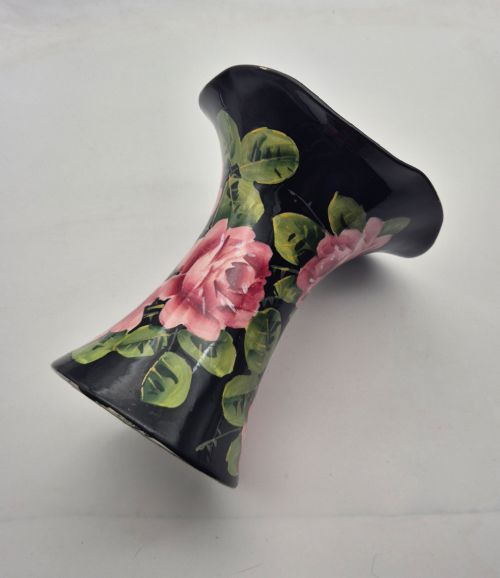 Large Scottish Wemyss Flower Vase. C. 1920