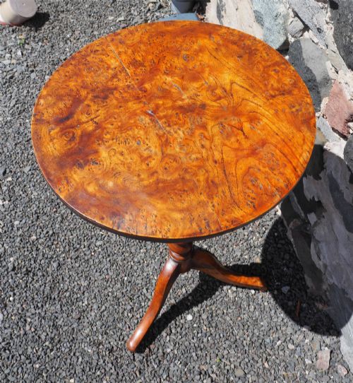 FINE GEORGIAN BURR ELM TRIPOD TABLE - ADDITIONAL PHOTO 2