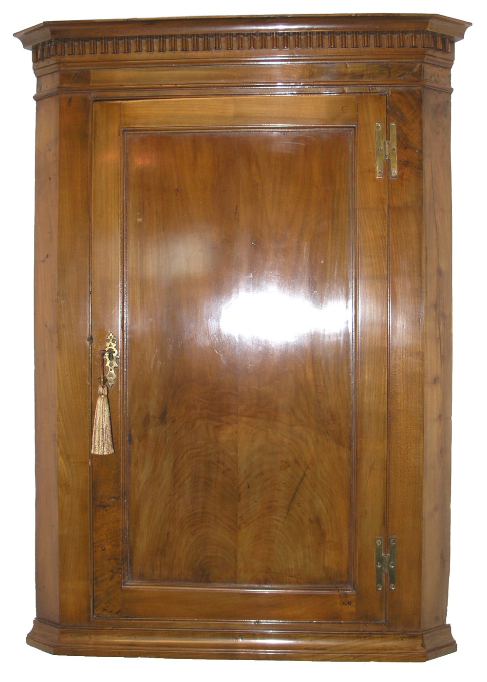 SMALL GEORGIAN FRUIT WOOD HANGING CORNER CUPBOARD 