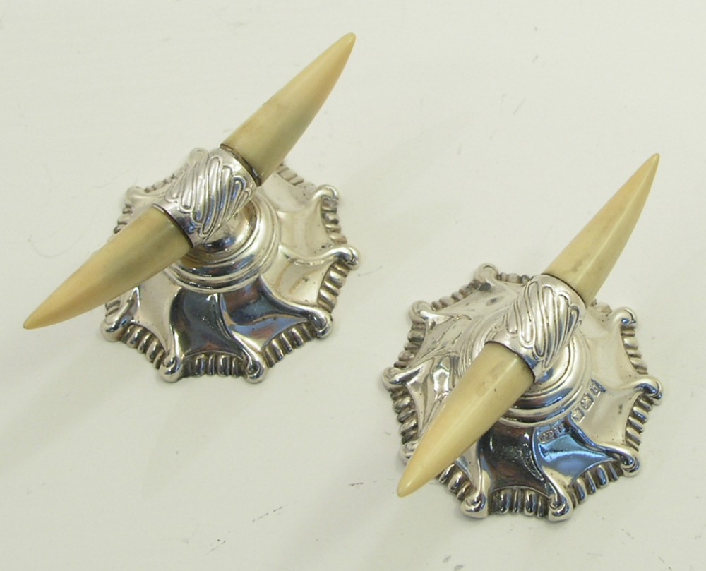 GOOD PAIR OF VICTORIAN SILVER & BONE KNIFE RESTS