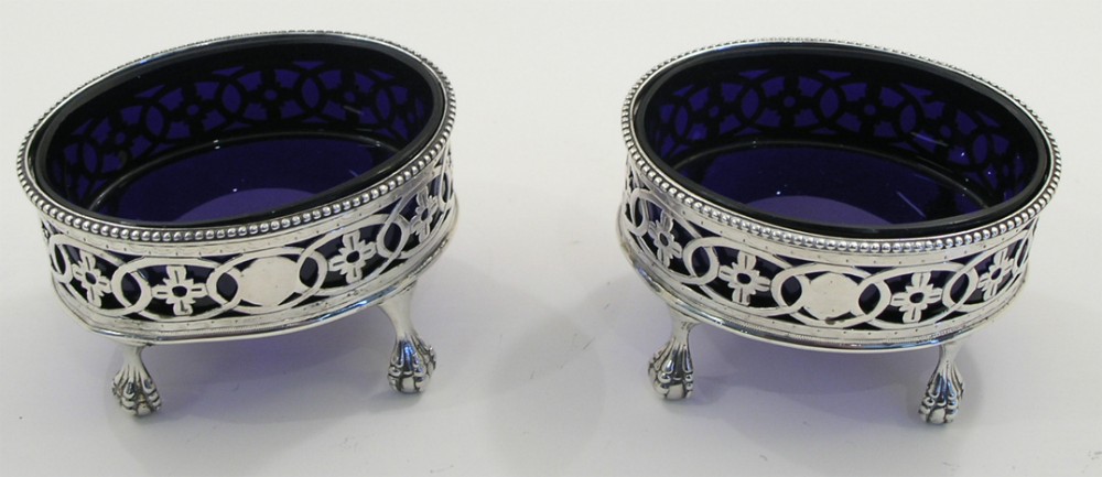 GOOD PAIR OF 18th CENTURY SILVER SALT CELLARS. 1790