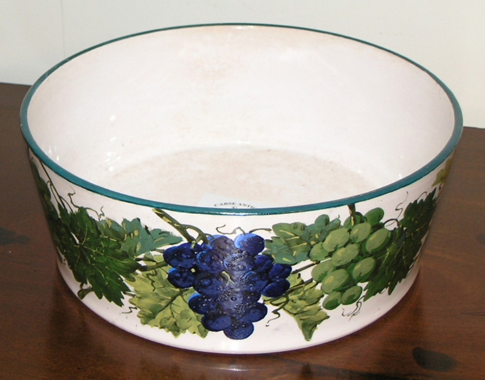VERY RARE LARGE WEMYSS WARE BULB BOWL. C. 1890