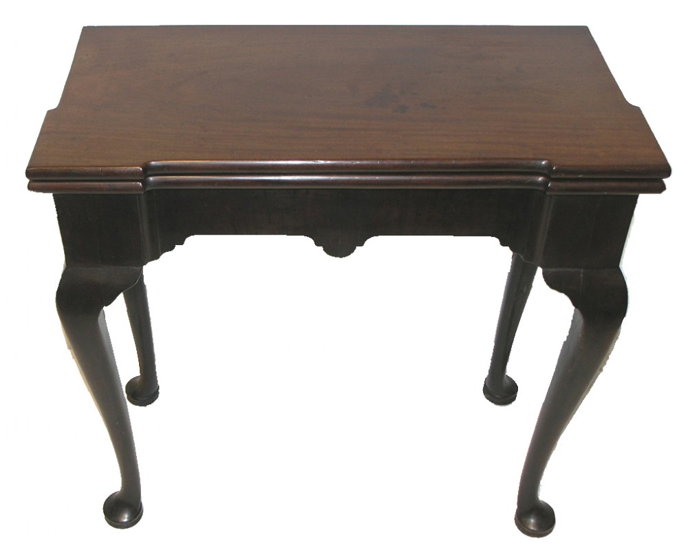 GEORGE III CUBAN MAHOGANY SMALL TEA TABLE. C. 1770