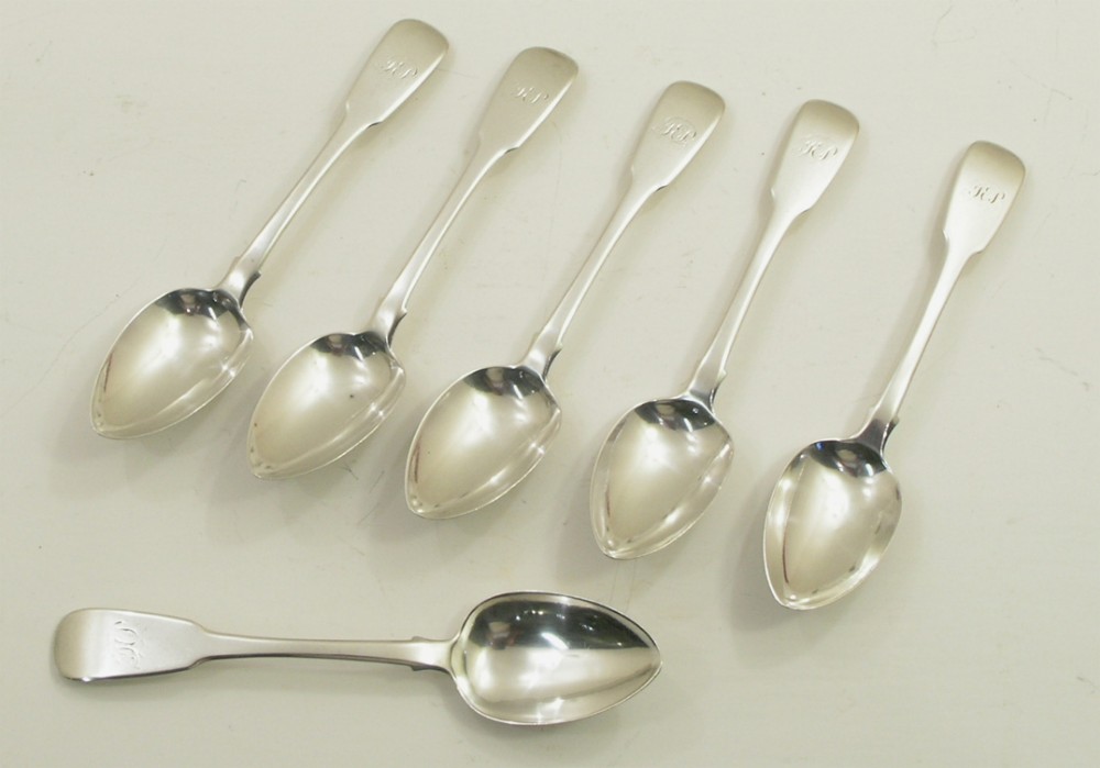 SET OF 6 IRISH SILVER RAT TAIL TEASPOONS. 1829