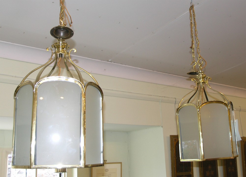 FINE PAIR OF EDWARDIAN BRASS & GLASS LANTERNS