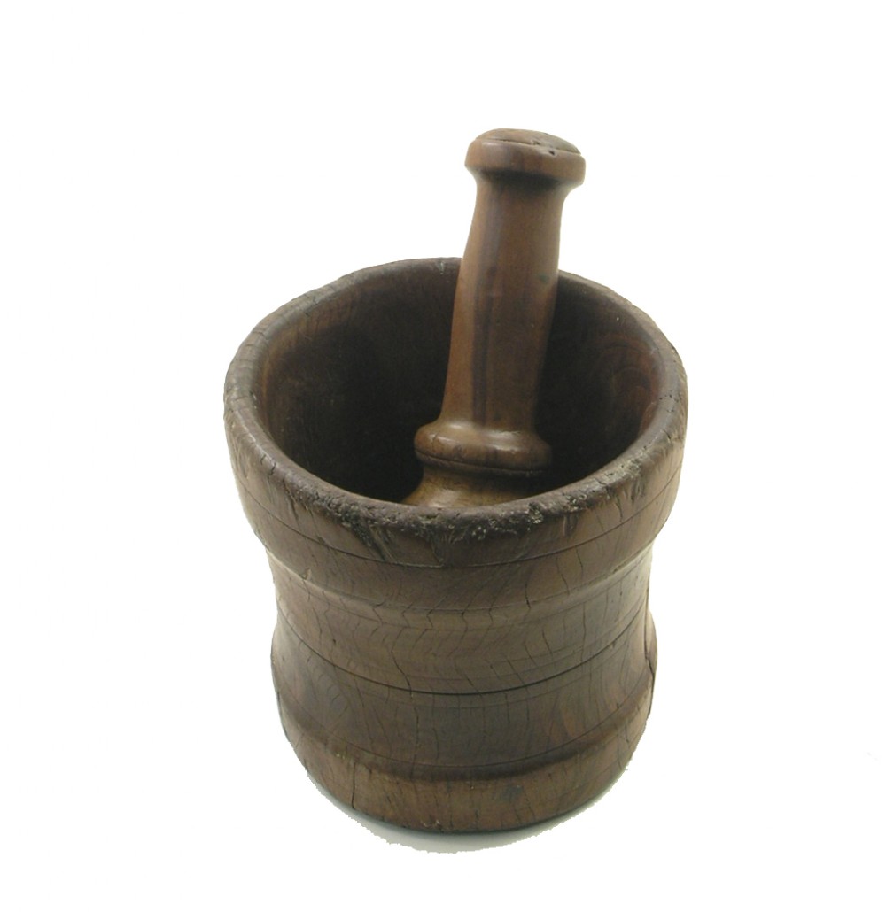 RARE 17th CENTURY LIGNUM MORTAR & PESTLE. C. 1680