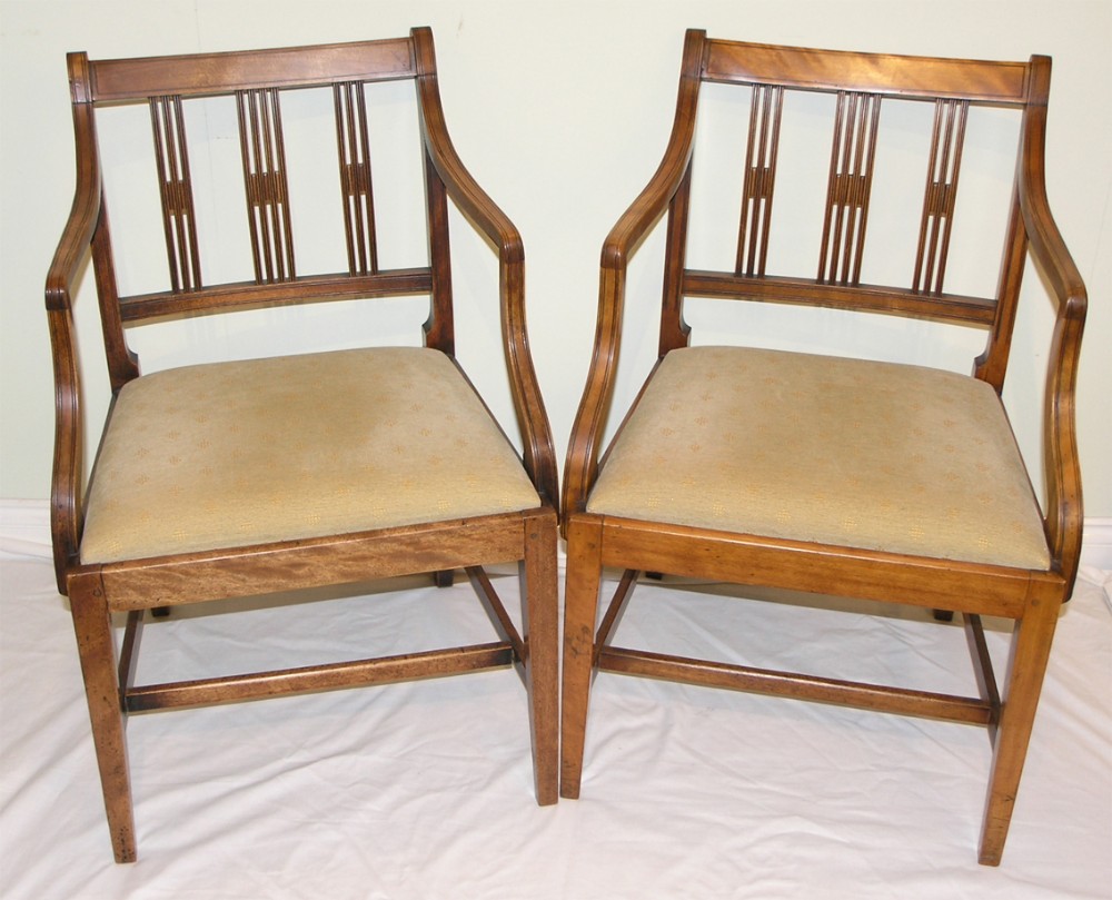 FINE PAIR OF GEORGIAN SCOTTISH ARM CHAIRS. C. 1820
