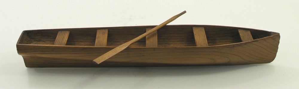 19th CENTURY CARVED PINE MODEL OF A SCULL BOAT