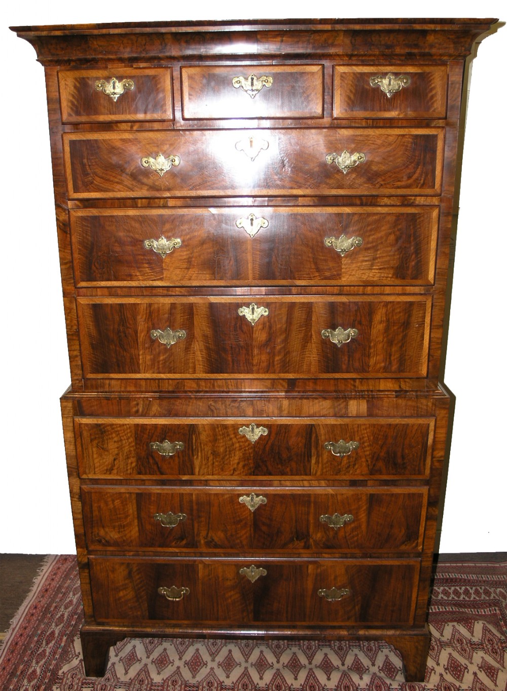 GREAT SIZE GEORGE I WALNUT CHEST ON CHEST. C. 1725