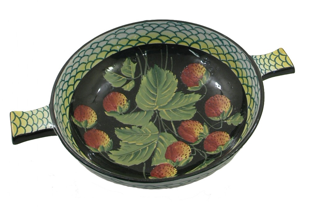 VERY RARE SCOTTISH WEMYSS WARE QUAICH. STRAWBERRIES.