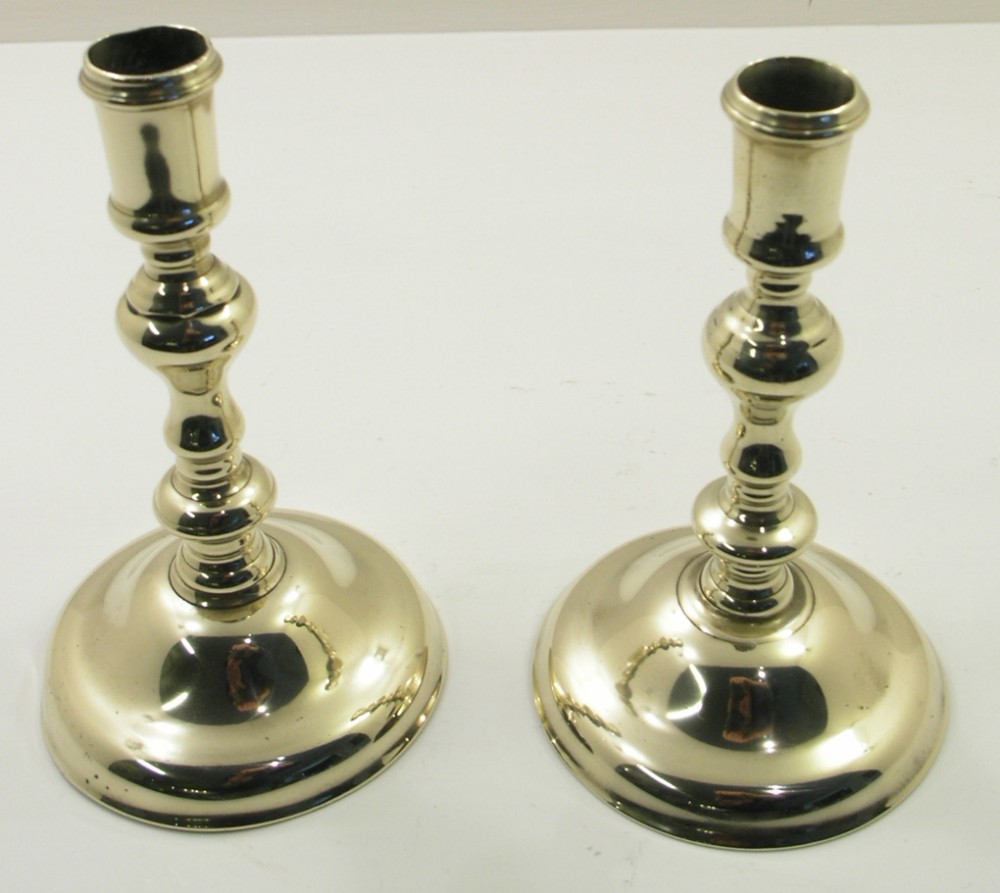 SUPERB PAIR OF EARLY 18th CENT. BRASS CANDLESTICKS