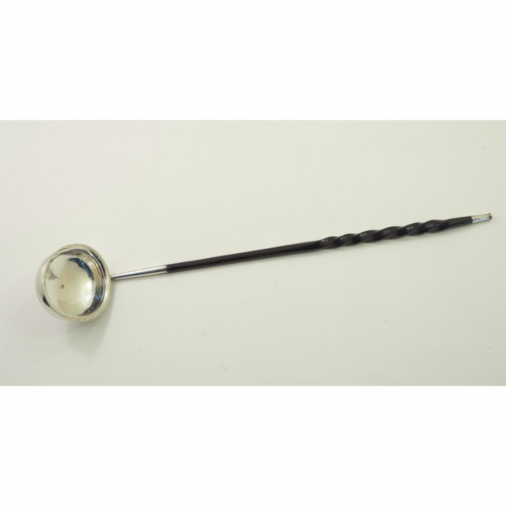 EARLY 19th CENTURY SCOTTISH SILVER TODDY LADLE