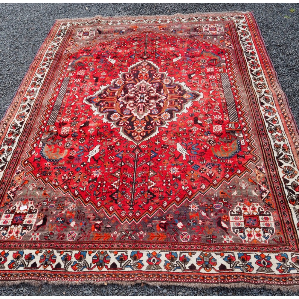 GOOD QUALITY ANTIQUE PERSIAN SHIRAZ CARPET