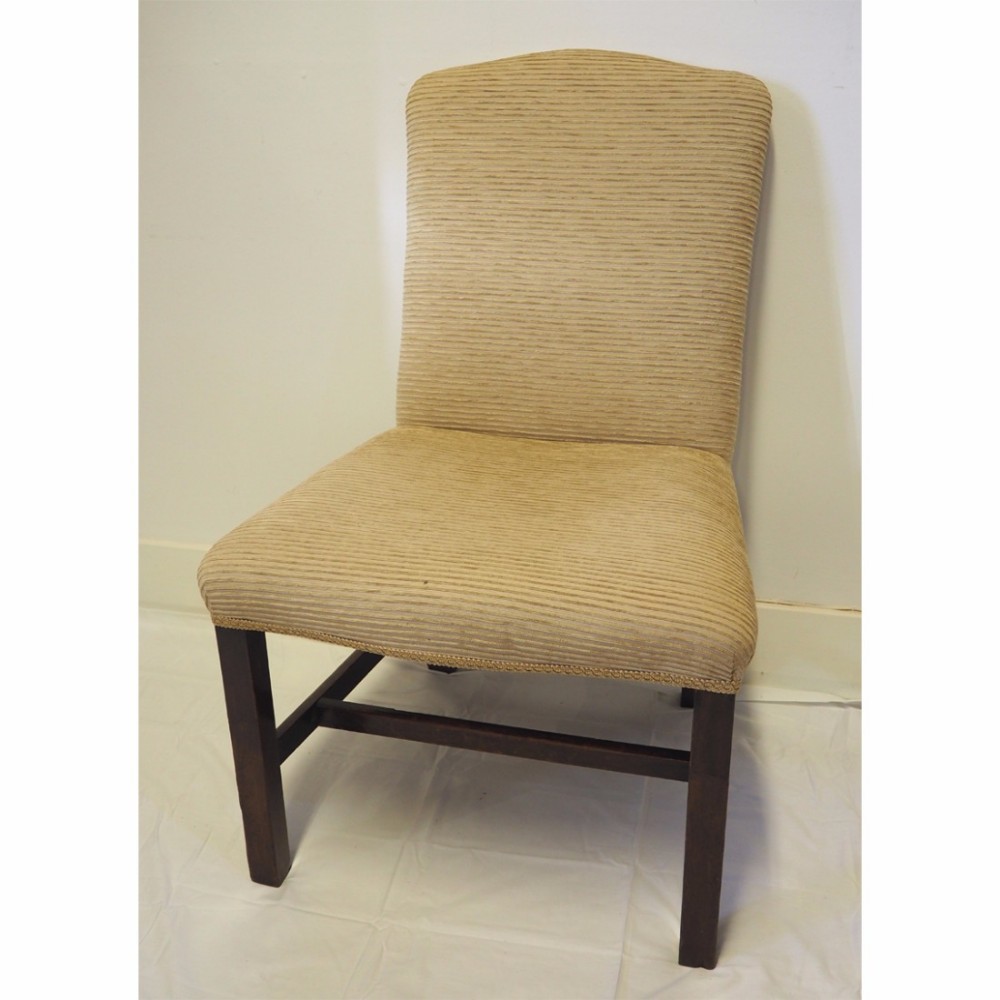 18th CENTURY GEORGE III UPHOLSTERED CHAIR