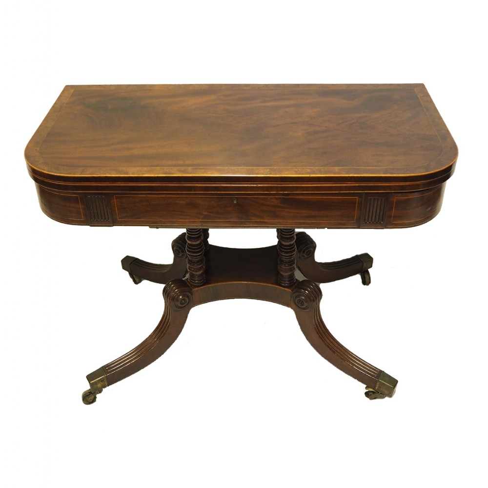 FINE GEORGE III EDINBURGH MAHOGANY TEA TABLE