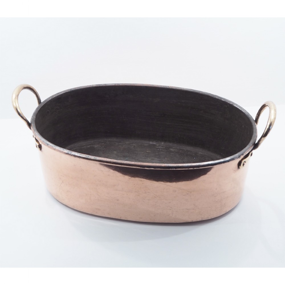 LARGE GEORGIAN OVAL COPPER COOKING PAN