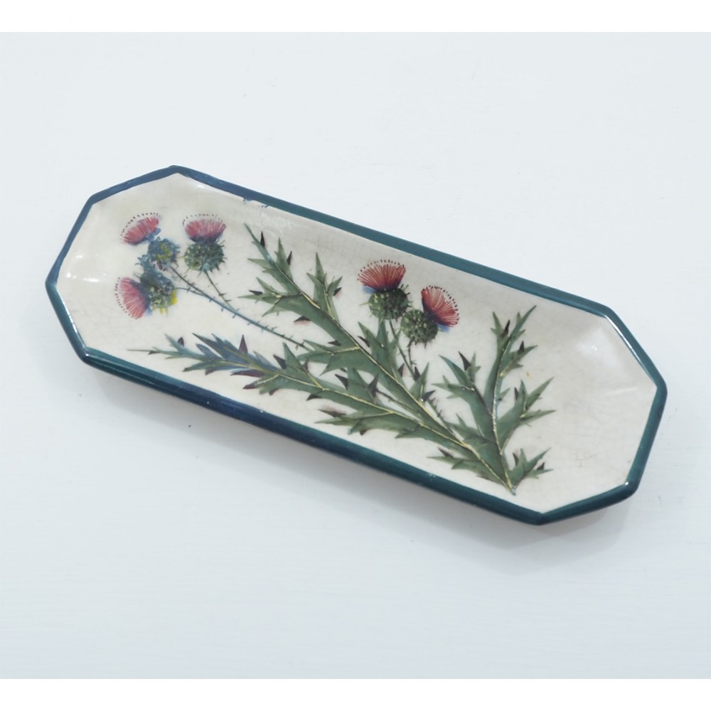 EARLY WEMYSS THISTLES COMB TRAY