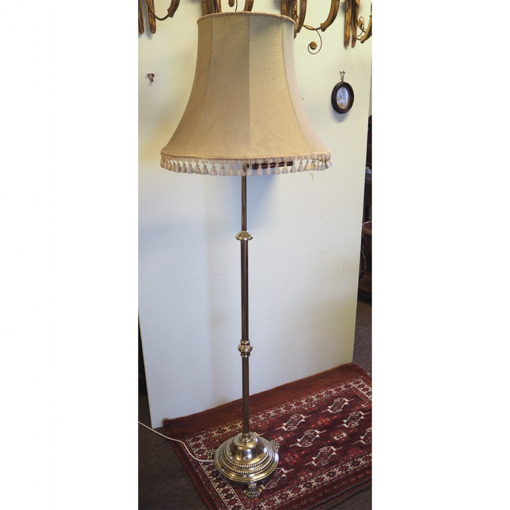 VICTORIAN BRASS ADJUSTABLE STANDARD LAMP