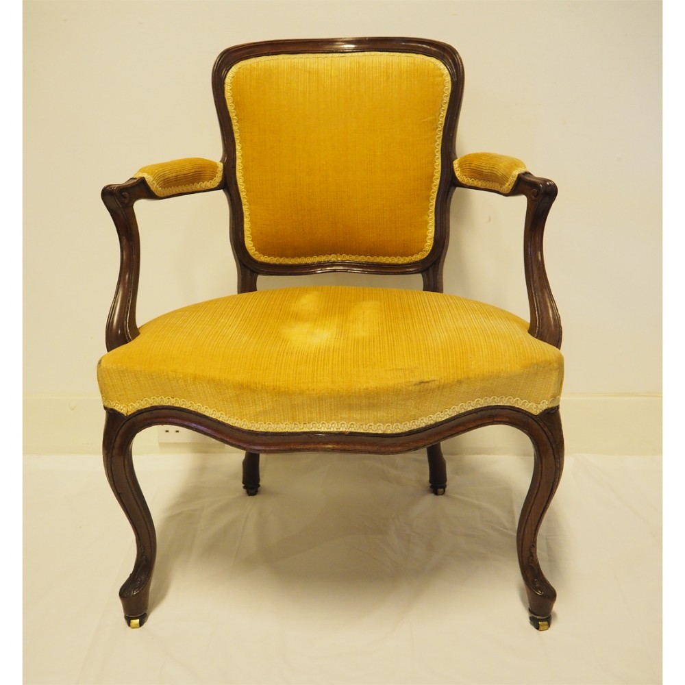 18th CENTURY HEPPLEWHITE SALON CHAIR