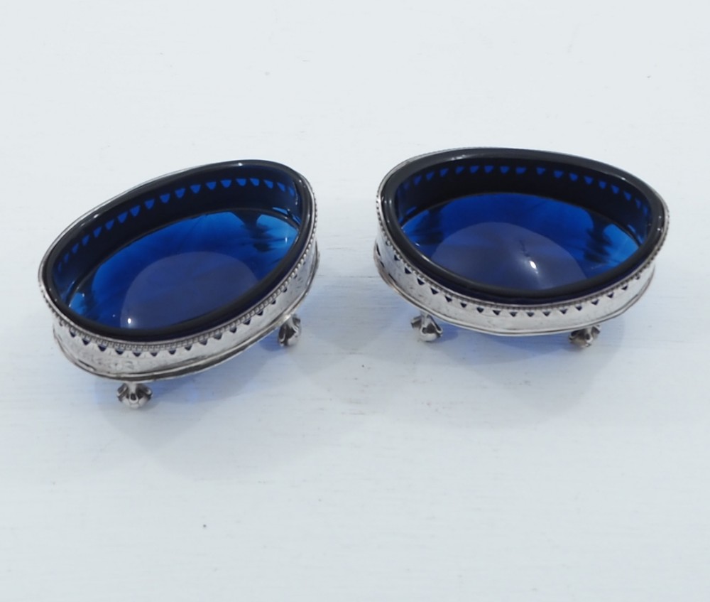 GOOD PAIR OF 18th CENTURY SILVER SALT CELLARS