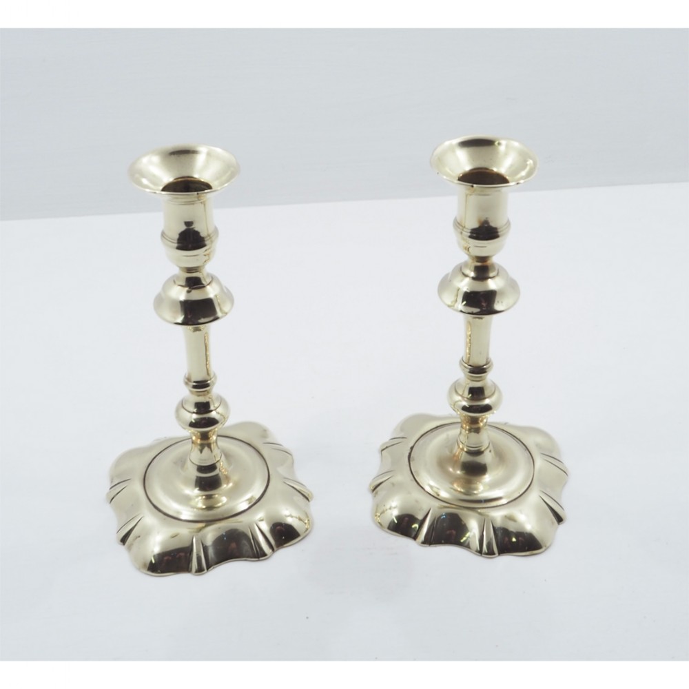 FINE PAIR OF EARLY 18th CENTURY CANDLESTICKS