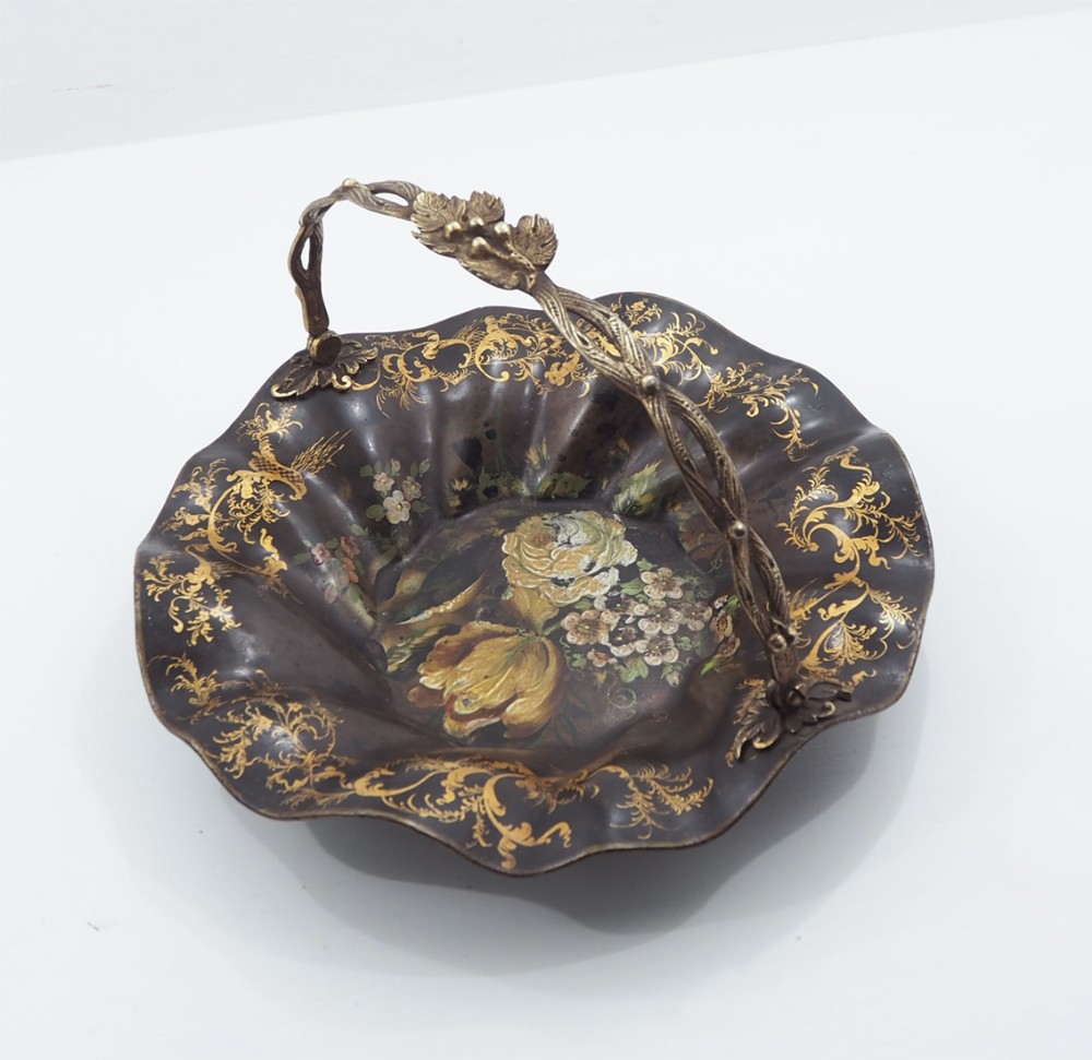 GOOD REGENCY ALL ORIGINAL TOLEWARE BASKET 