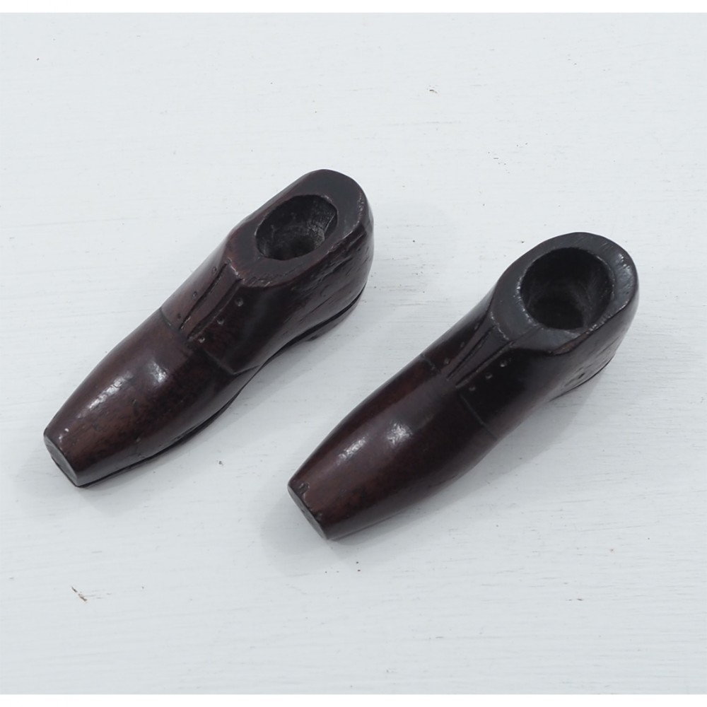 SUPERB PAIR OF 18th CENTURY TREEN SHOES